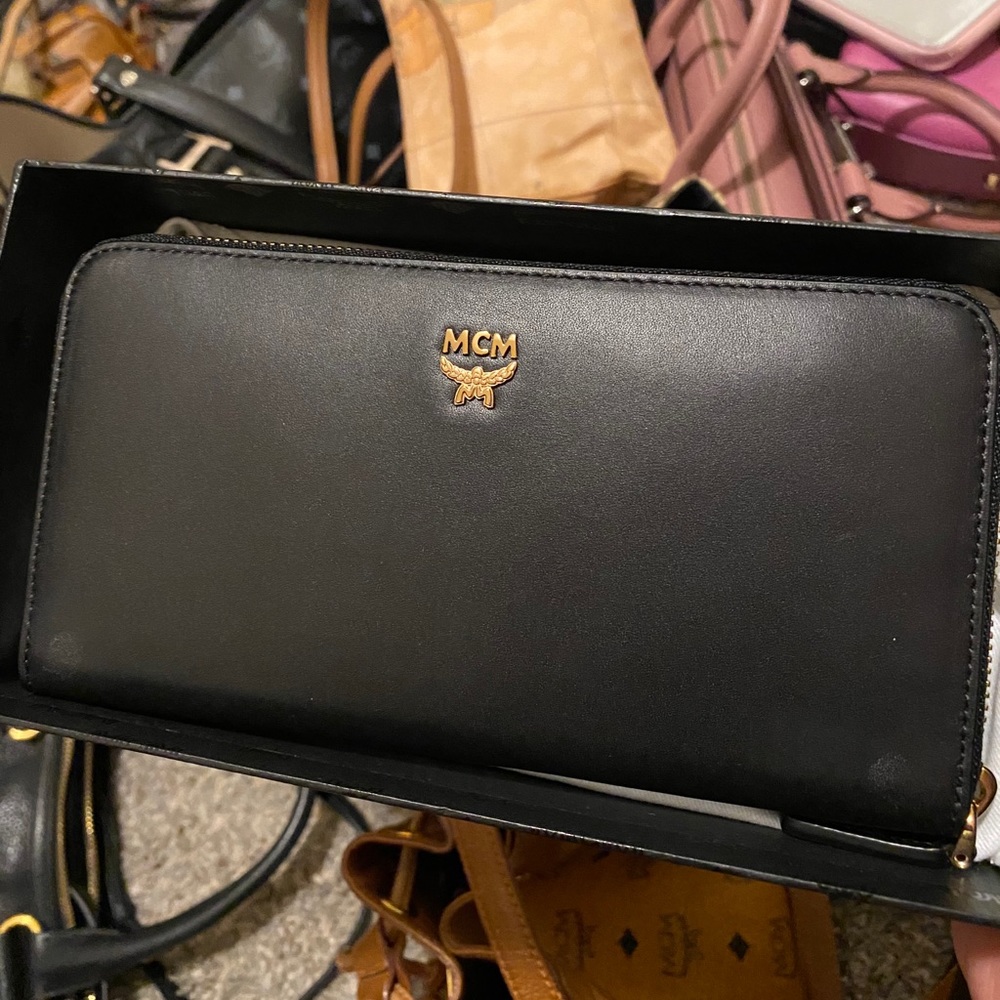 Authentic MCM LIMITED! Long Zip Wallet w/ Studs